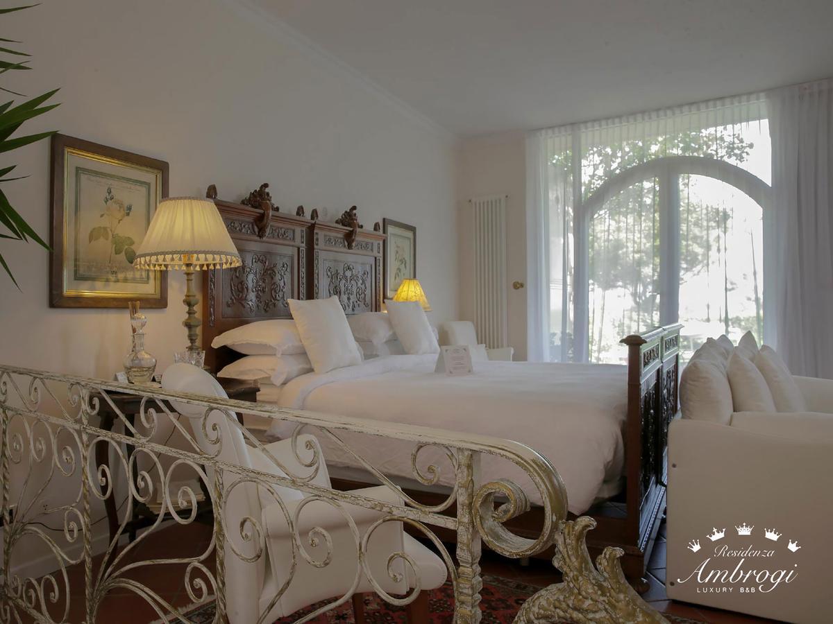 Residenza Ambrogi Bed & Breakfast Urbino Bagian luar foto